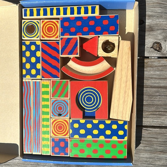 Hardwood building maze tower 24 blocks different sizes for different variations - Picture 4 of 5